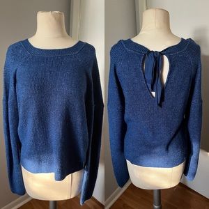 Abercrombie & Fitch sweater Size M
